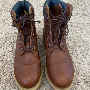 Timberland’s EU35 Brown
